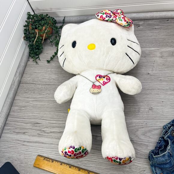 Build A Bear Sanrio Hello Kitty 35th Anniversary Plush Necklace Bow Clothes Shoe - Picture 16 of 16